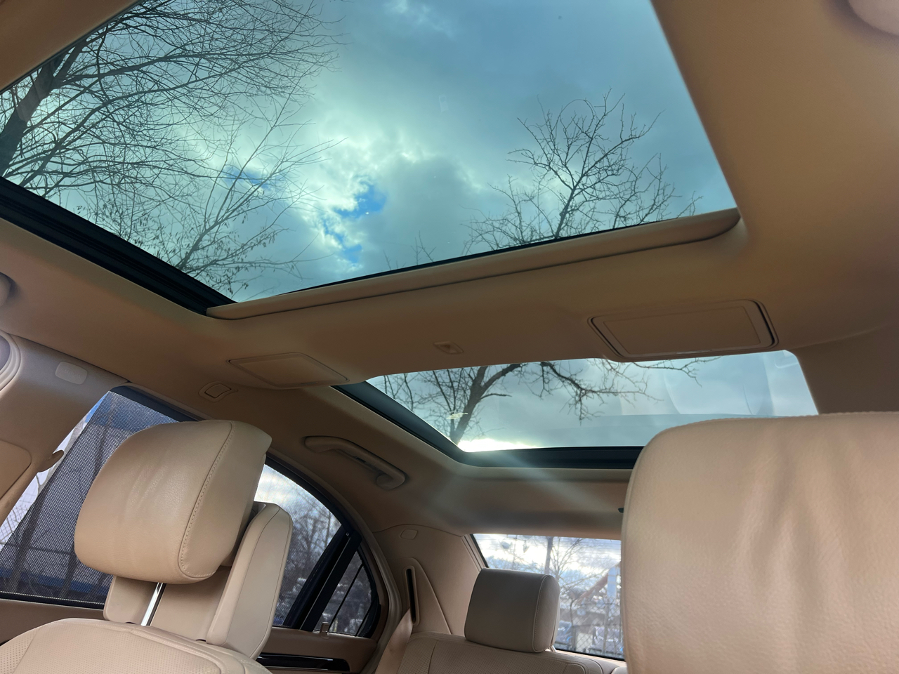 Mercedes-Benz S-Class 4dr Sdn S 550 4MATIC 2013