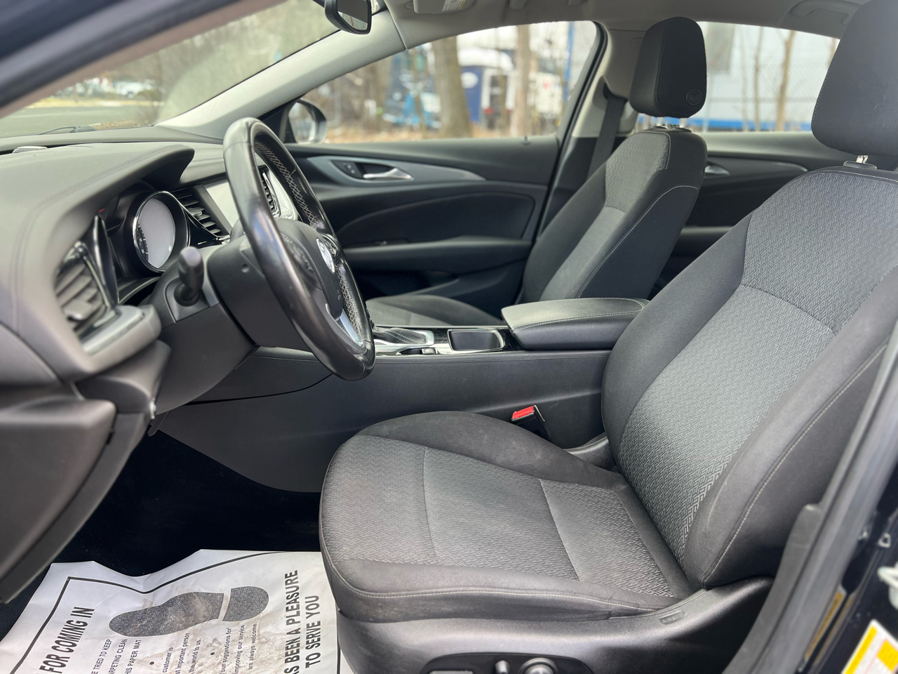 Buick Regal Sportback 4dr Sdn Preferred FWD 2018