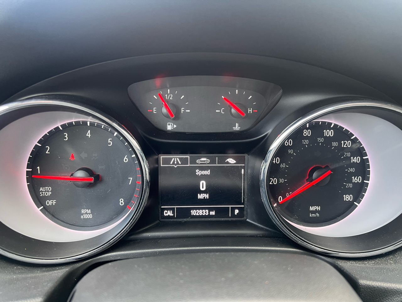 Buick Regal Sportback 4dr Sdn Preferred FWD 2018