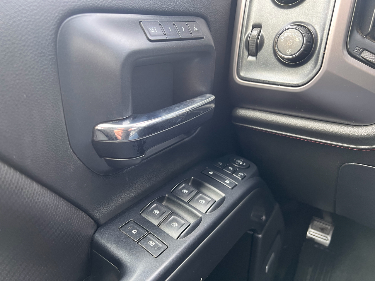 GMC Sierra 2500HD 4WD Crew Cab 153.7" SLT 2016