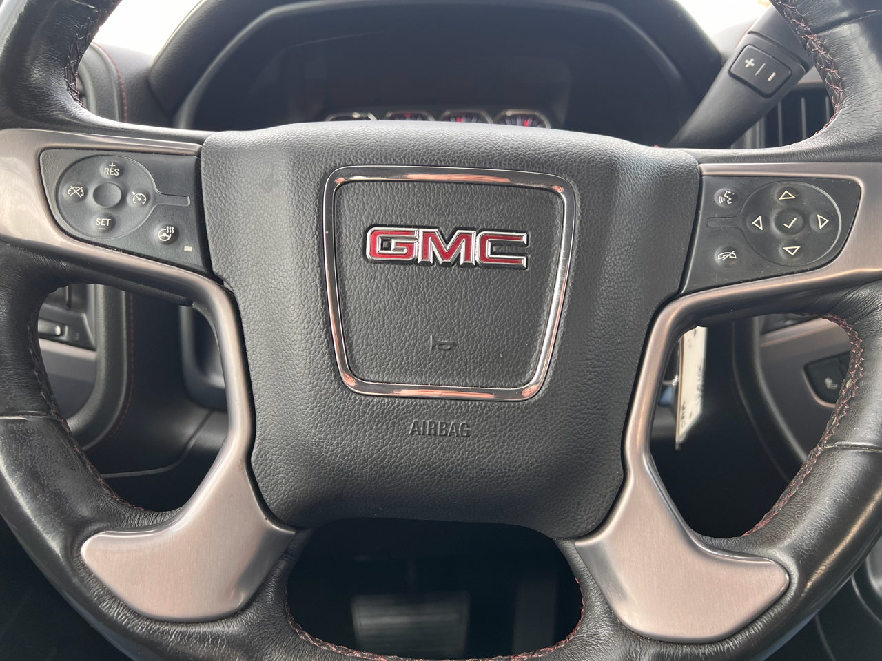 GMC Sierra 2500HD 4WD Crew Cab 153.7" SLT 2016