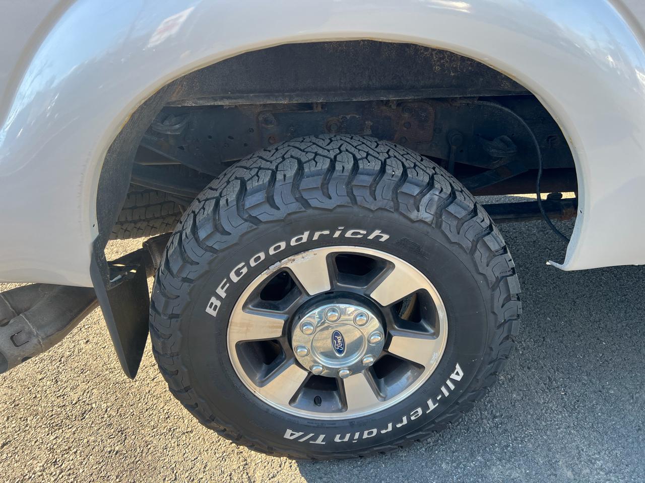 Ford Super Duty F-250 SRW 4WD Crew Cab 156" Lariat 2016