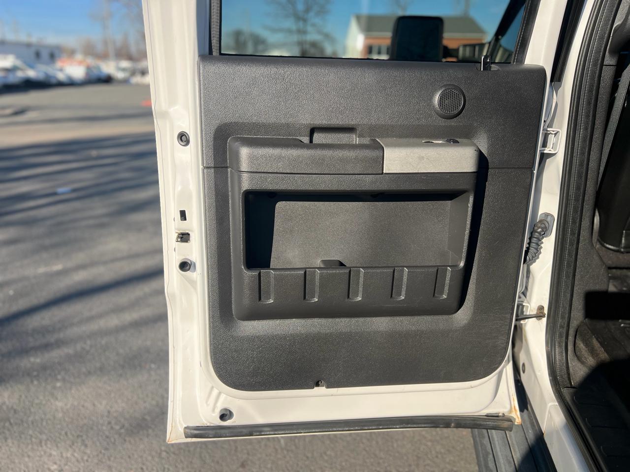 Ford Super Duty F-250 SRW 4WD Crew Cab 156" Lariat 2016