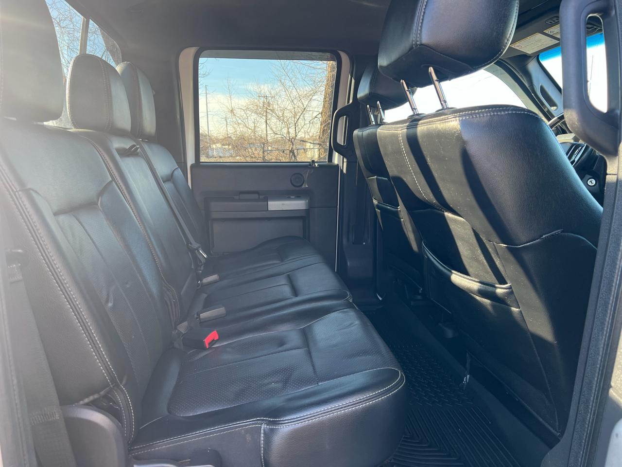 Ford Super Duty F-250 SRW 4WD Crew Cab 156" Lariat 2016