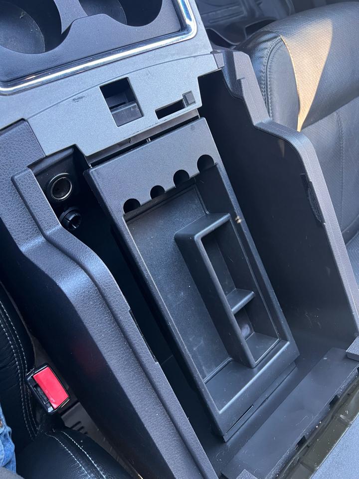 Ford Super Duty F-250 SRW 4WD Crew Cab 156" Lariat 2016