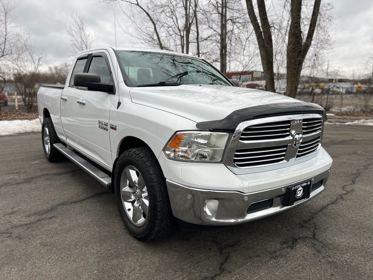 RAM 1500 4WD Quad Cab 140.5" SLT 2014