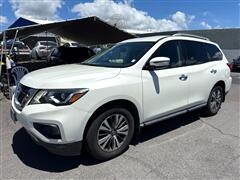 2017 Nissan Pathfinder  2017 Nissan Pathfinder