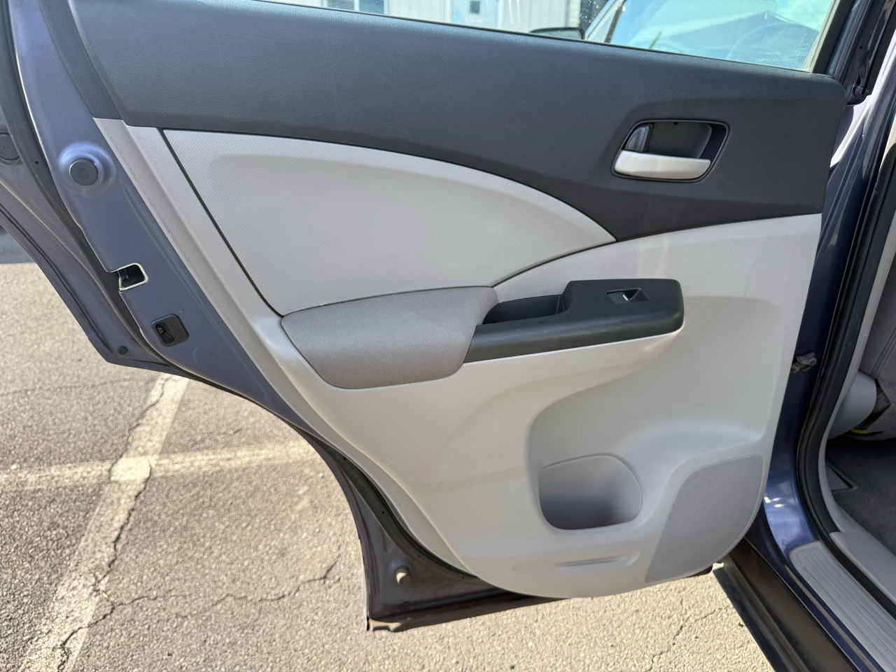 Honda CR-V LX 2WD 5-Speed AT 2013