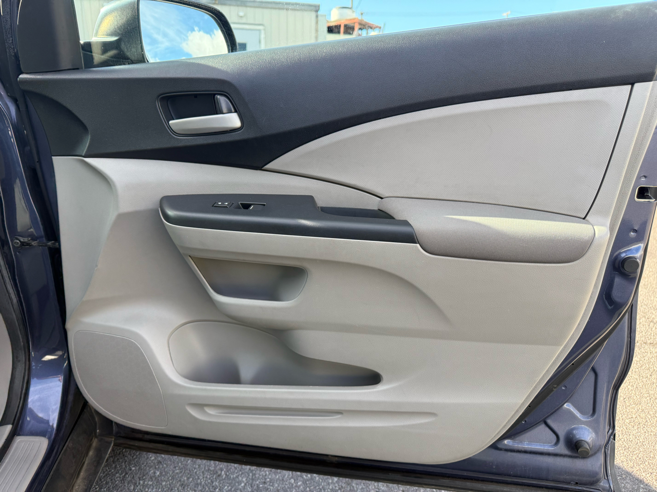 Honda CR-V LX 2WD 5-Speed AT 2013