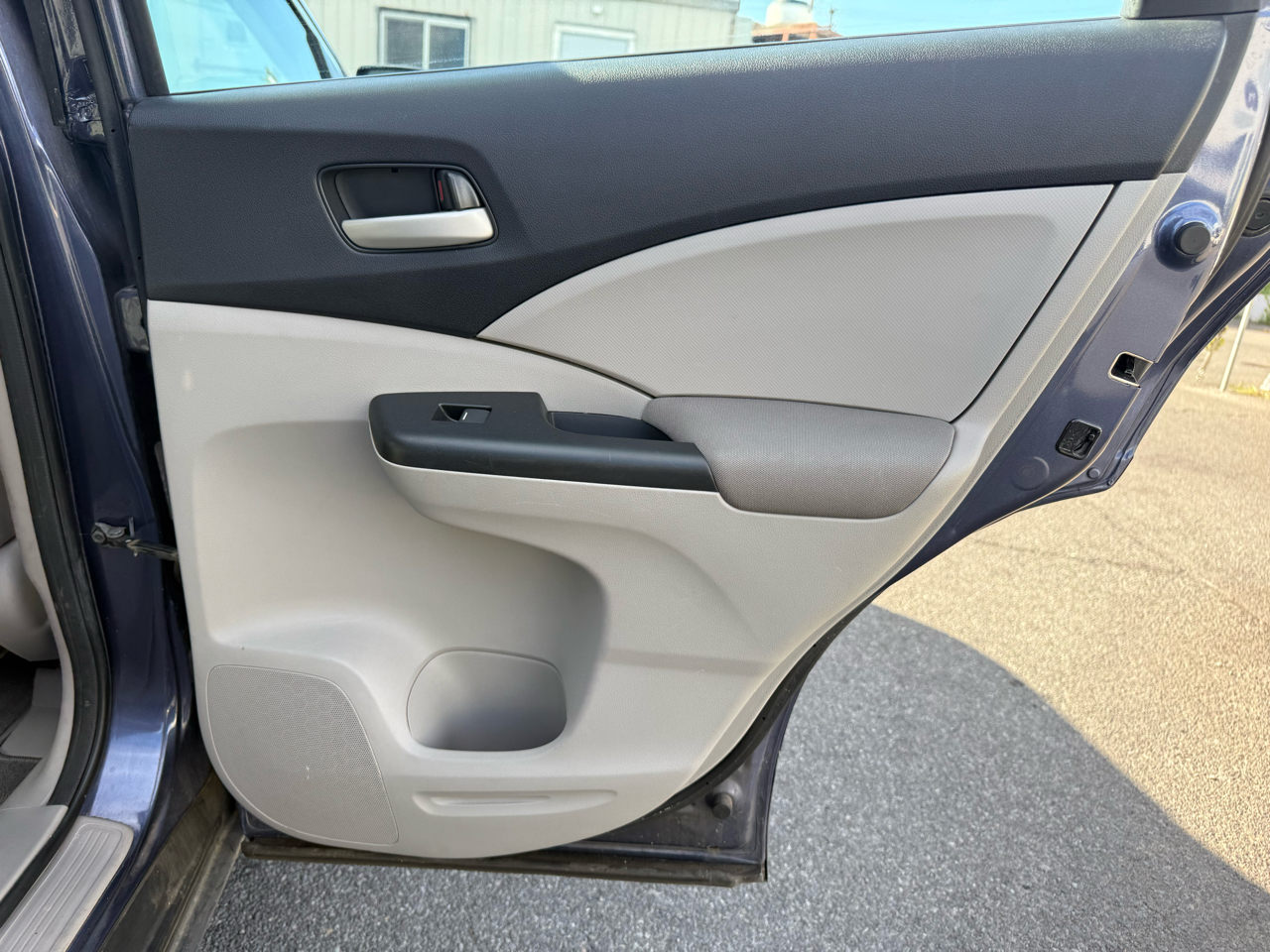 Honda CR-V LX 2WD 5-Speed AT 2013