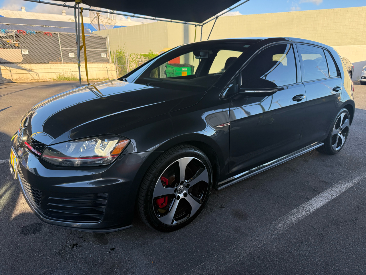 2017 Volkswagen Golf GTI SE 6A 4-Door