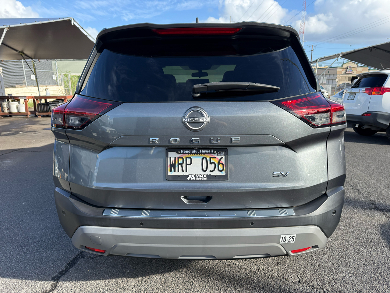 2022 Nissan Rogue SV photo 3