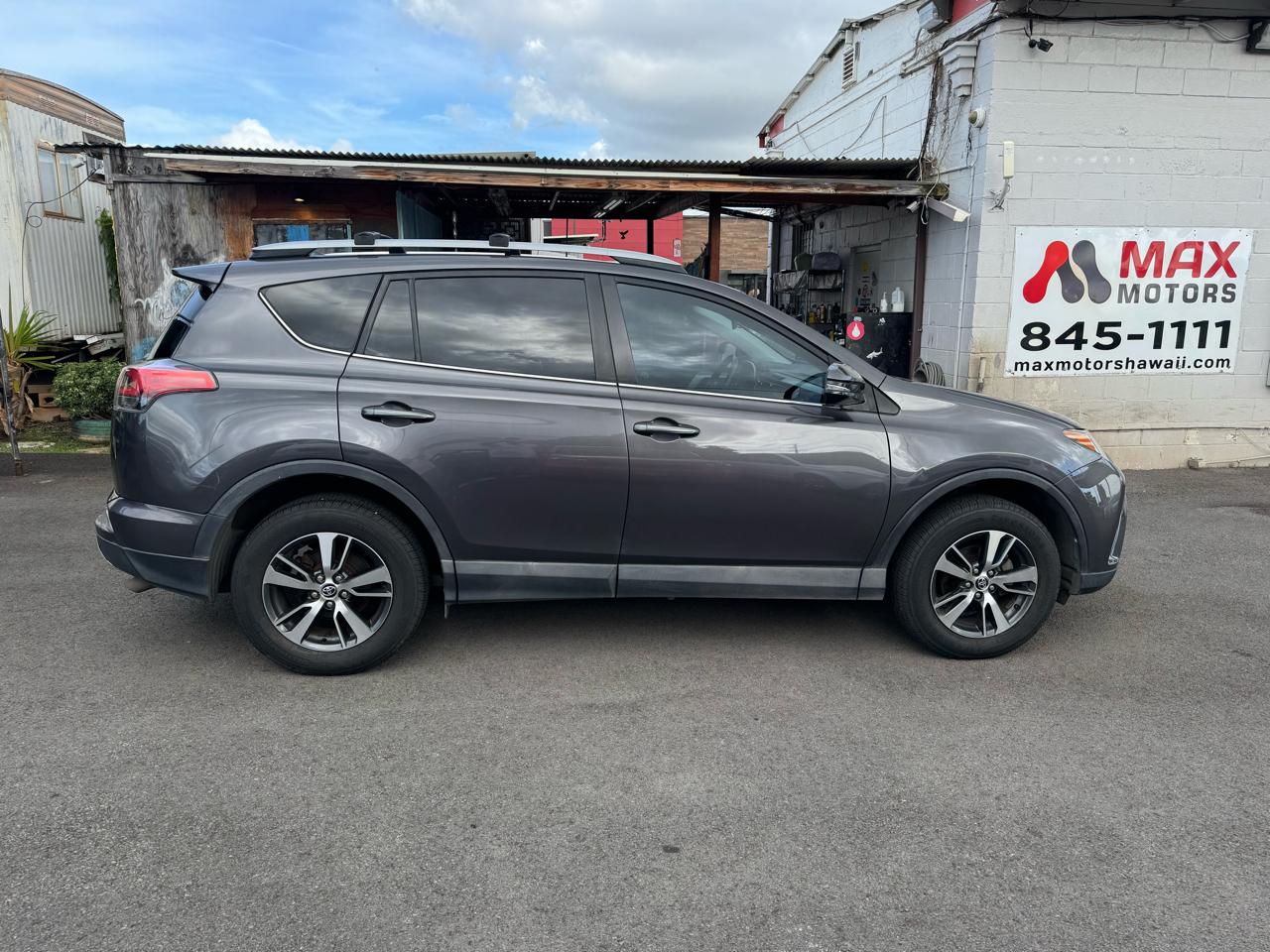 2016 Toyota RAV4 XLE - Photo 7