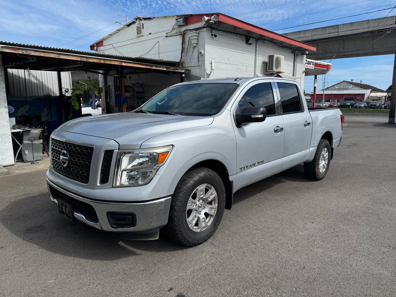 2019 Nissan Titan SV Crew Cab 2WD