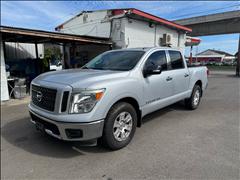 2019 Nissan Titan 