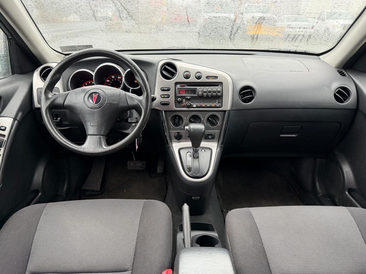 Pontiac Vibe Base 2008