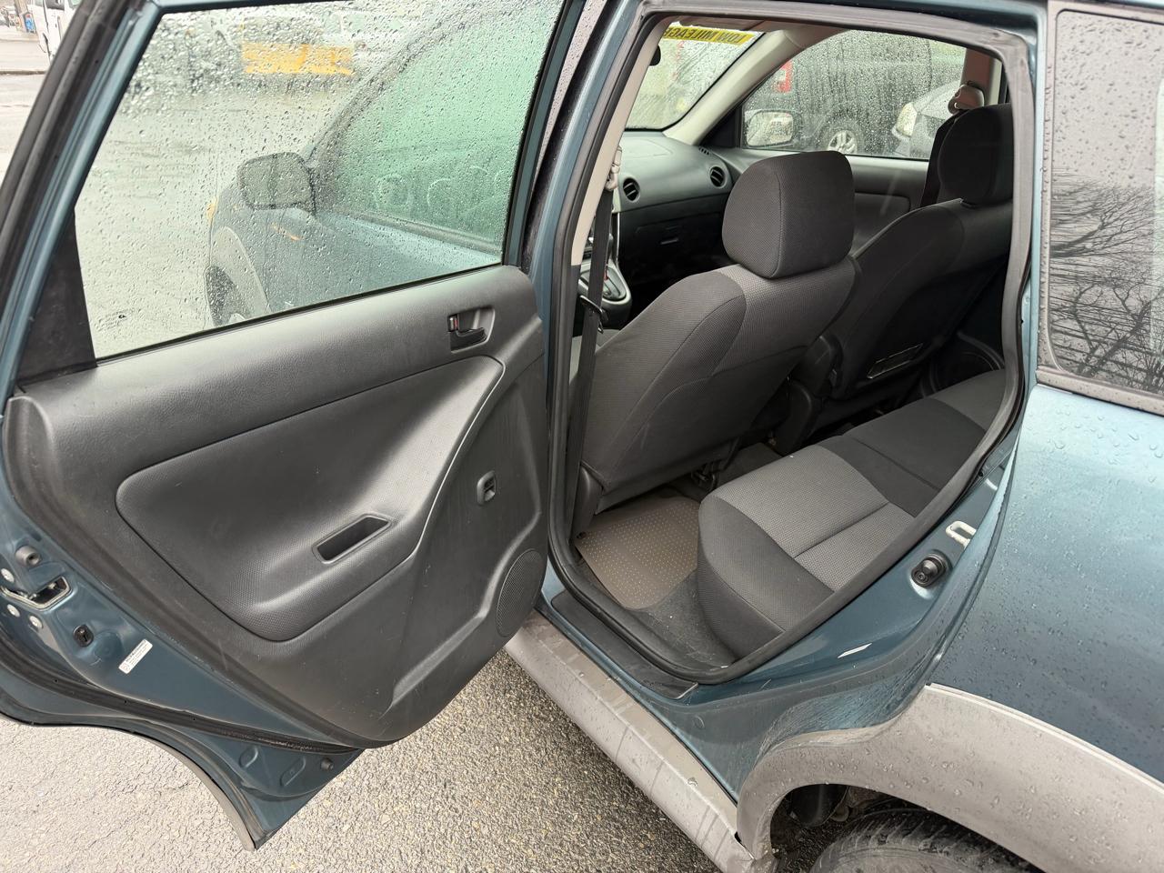 Pontiac Vibe Base 2008