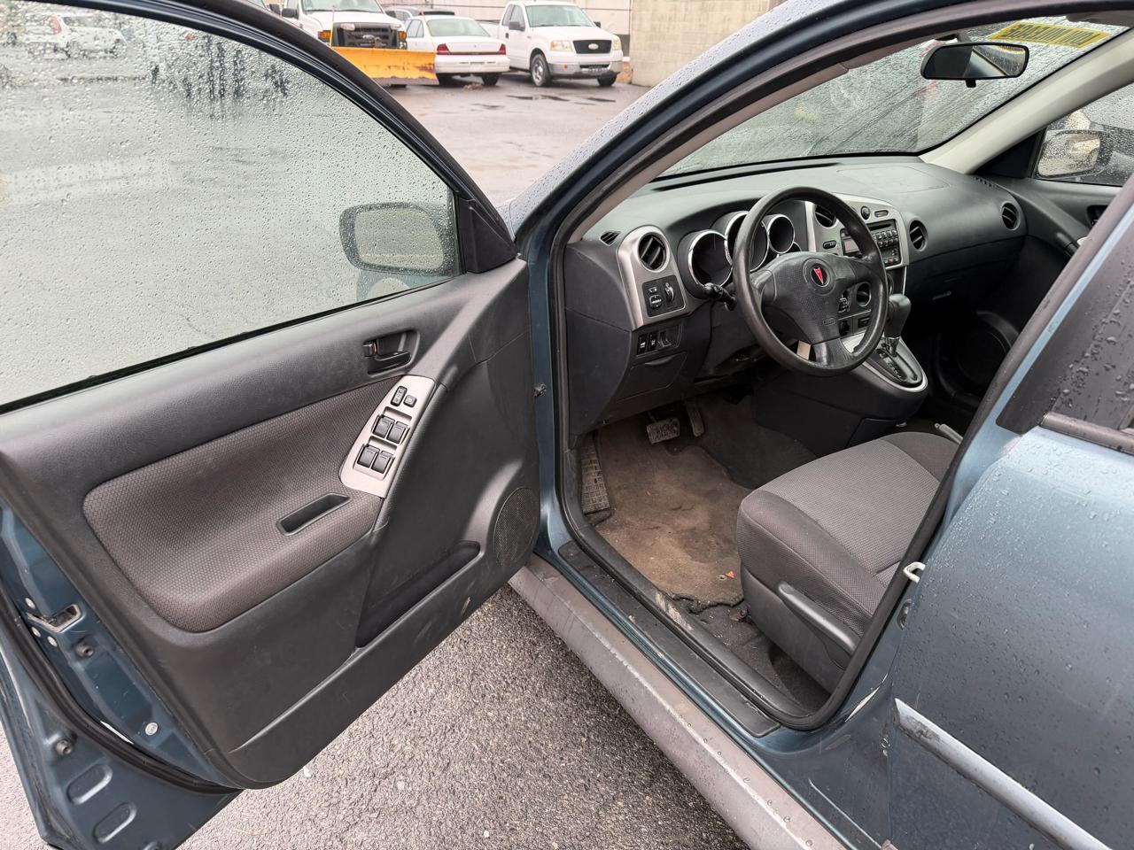 Pontiac Vibe Base 2008