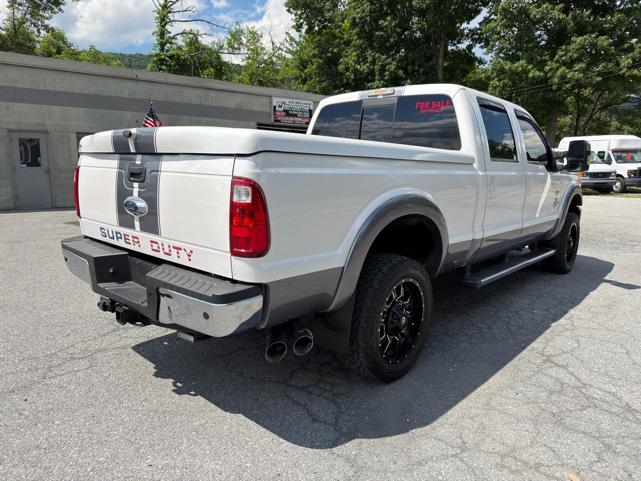 Ford F-250 SD XLT Crew Cab Long Bed 4WD 2015