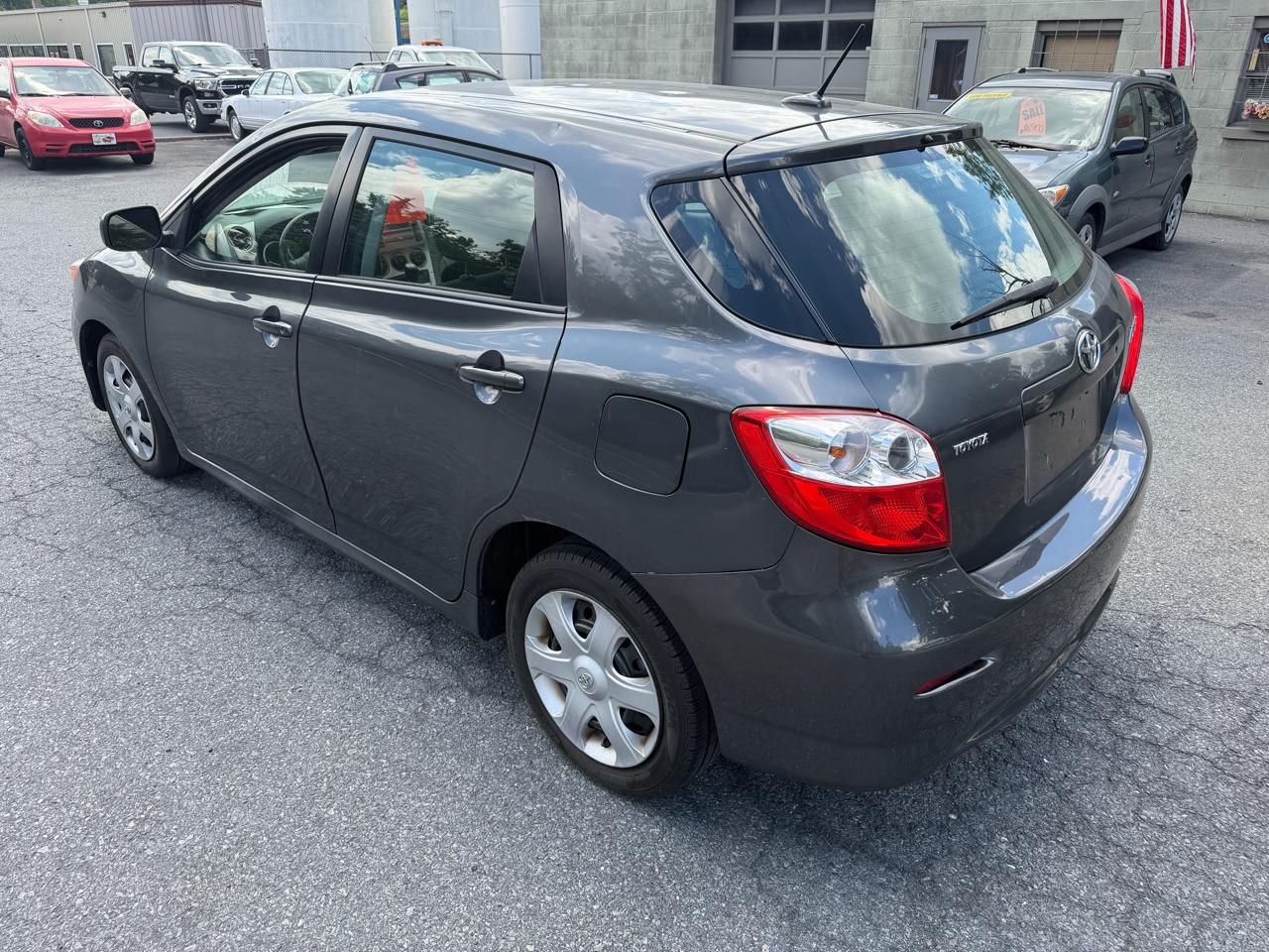 Toyota Matrix Base 4-Speed AT 2009
