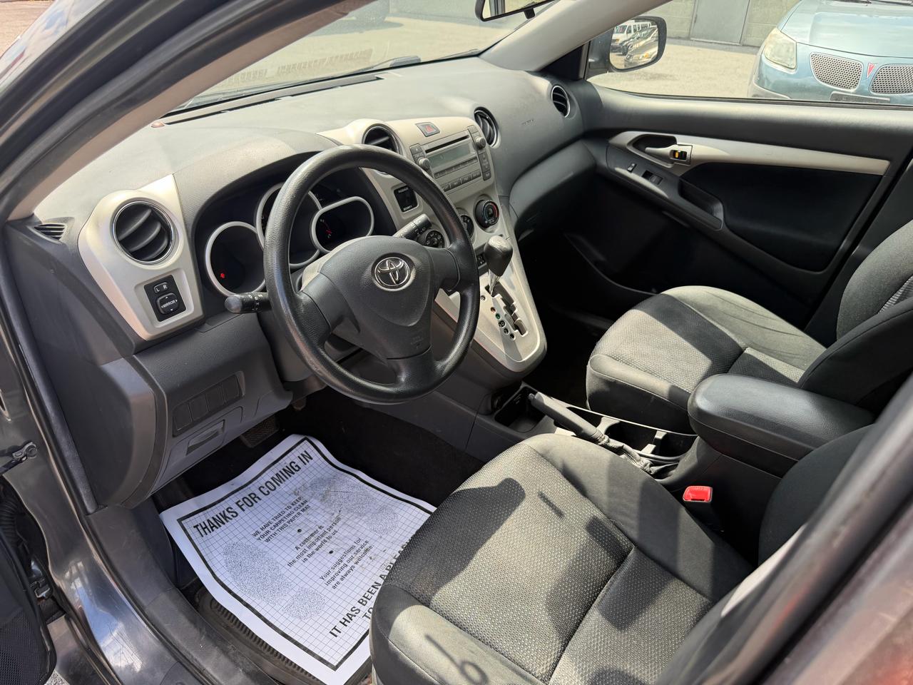 Toyota Matrix Base 4-Speed AT 2009