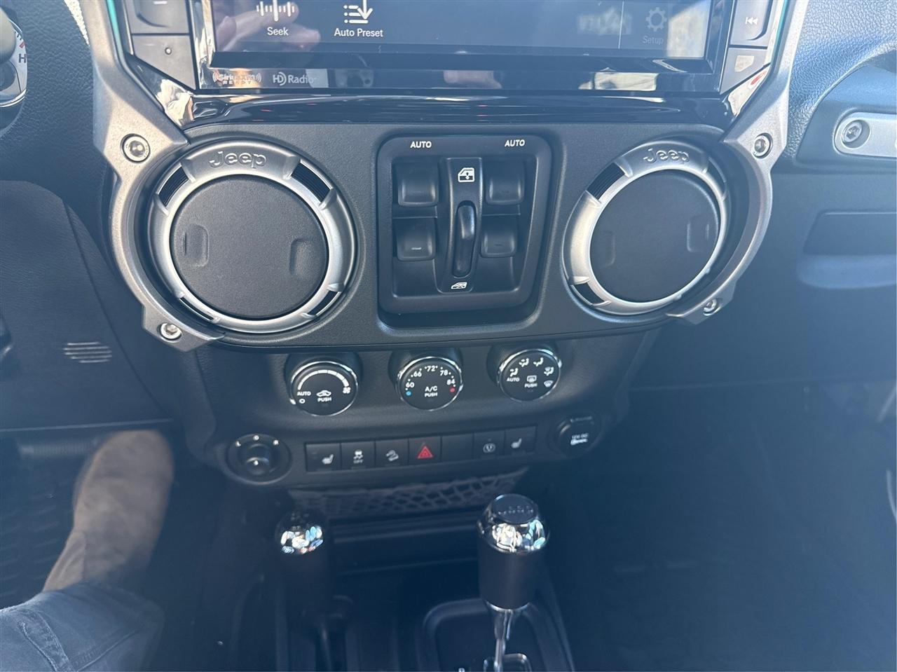 Jeep Wrangler Unlimited  2014