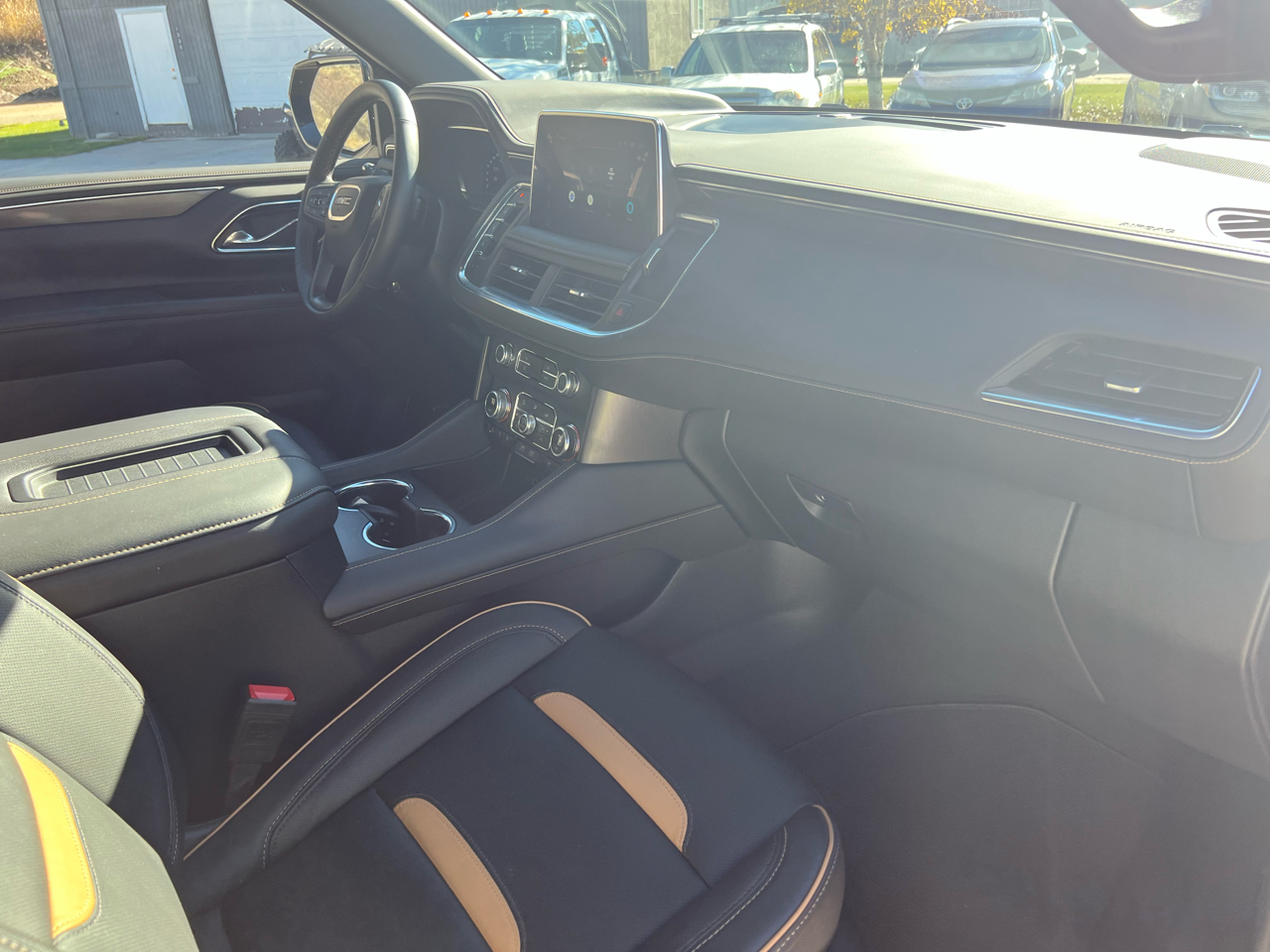 GMC Yukon  2024 GMC Yukon  2024