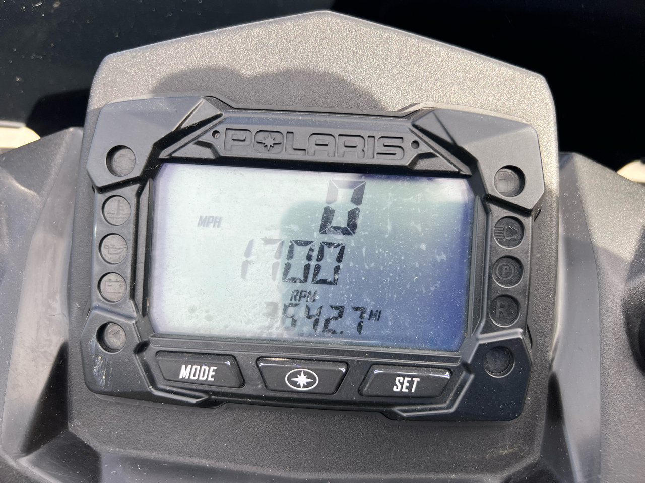 Polaris 600 Twin  2020 Polaris 600 Twin  2020