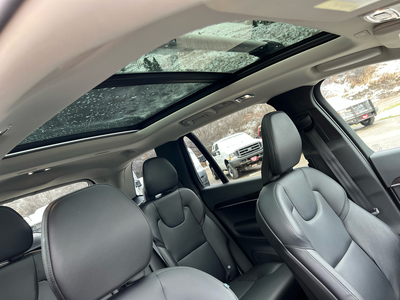 Volvo XC90  2019 Volvo XC90  2019
