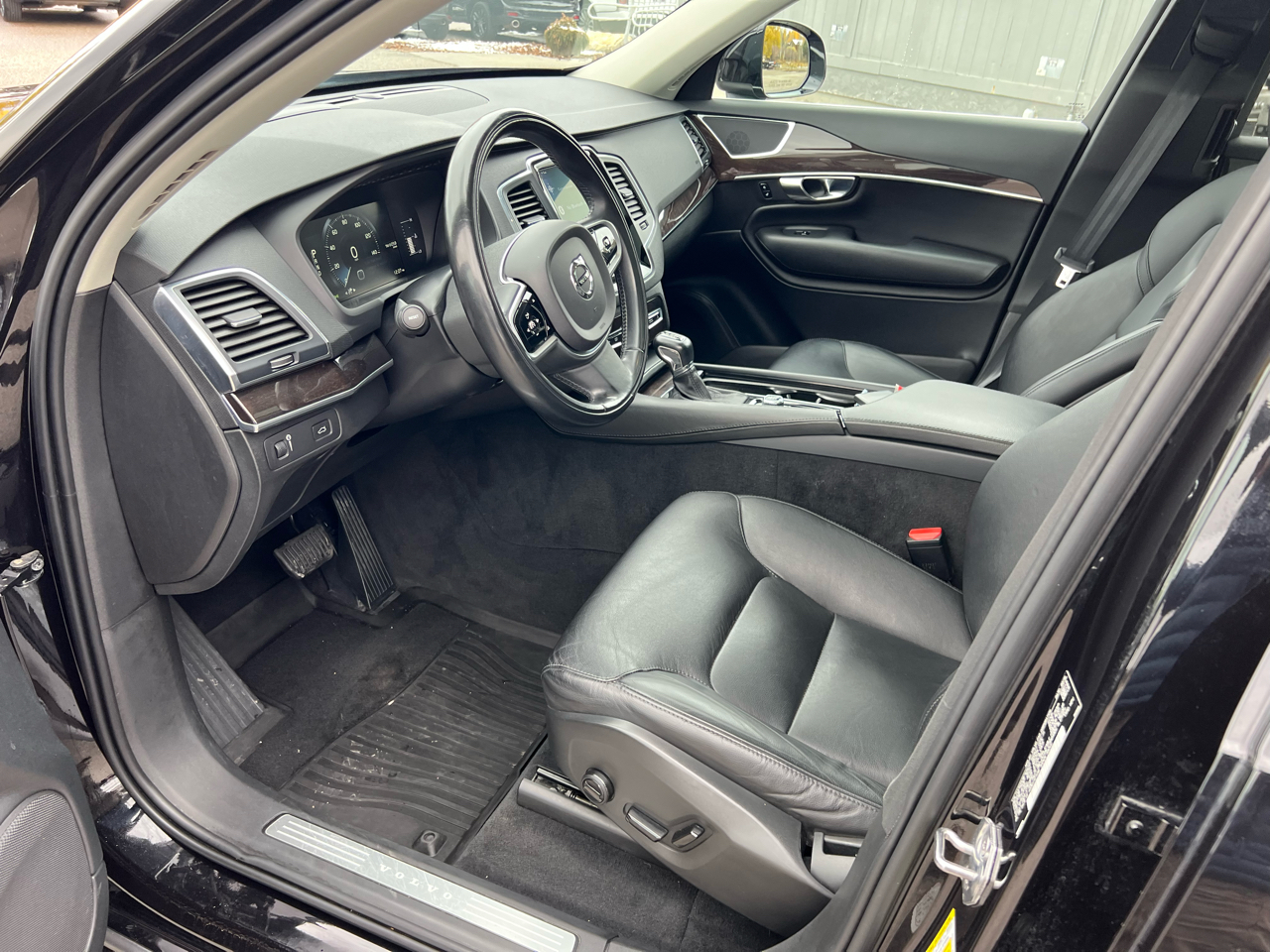 Volvo XC90  2019 Volvo XC90  2019