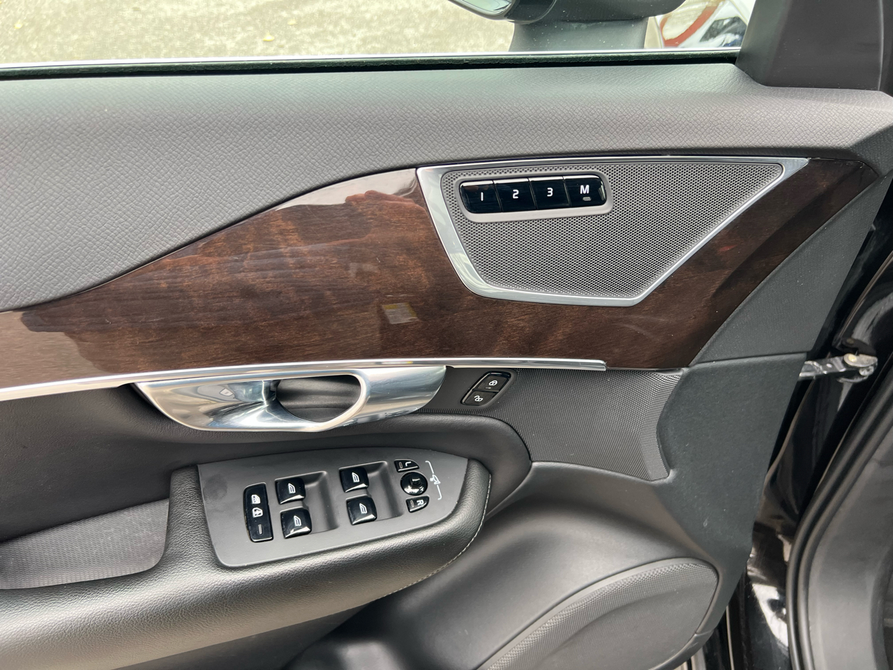 Volvo XC90  2019 Volvo XC90  2019