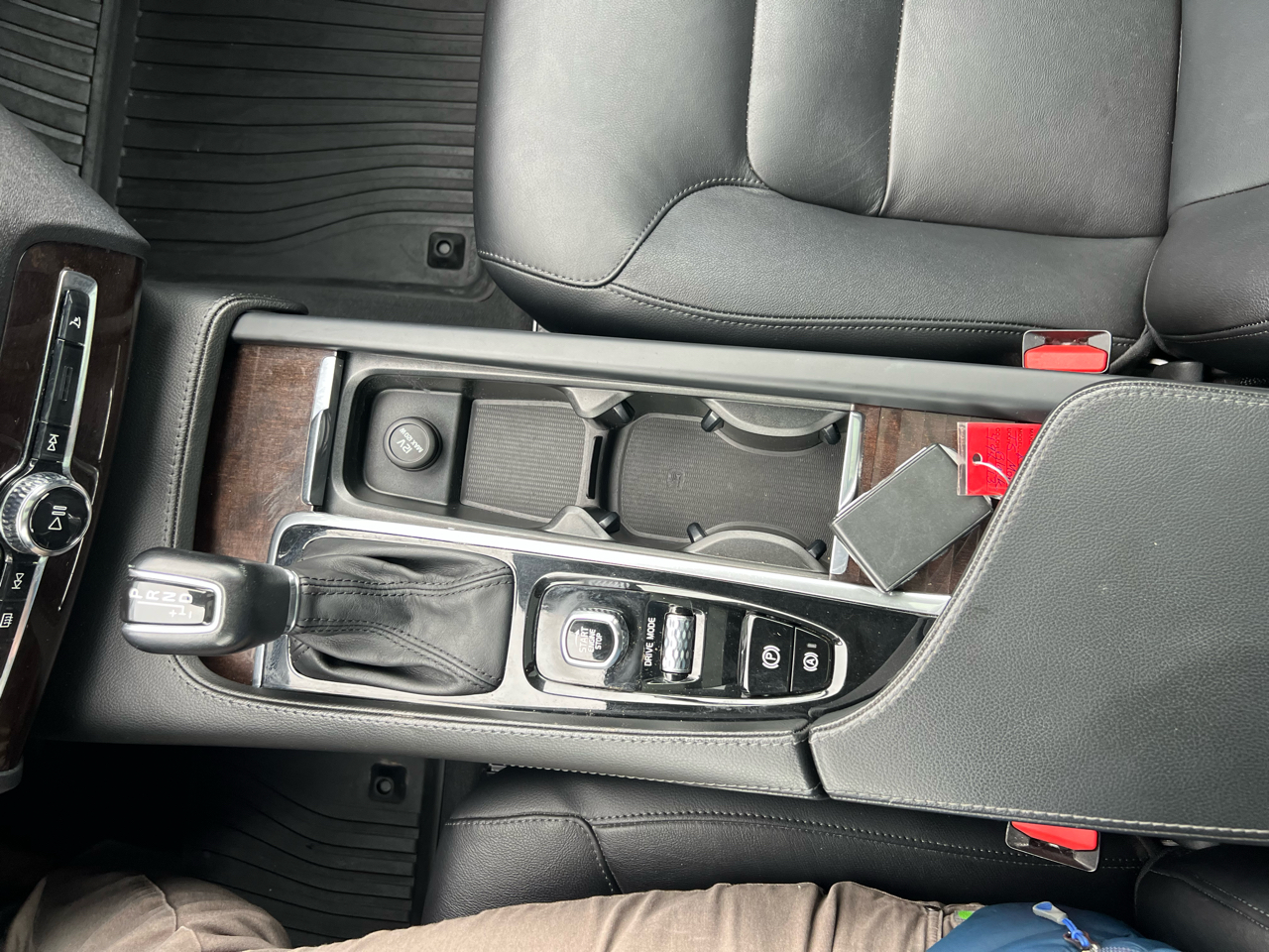 Volvo XC90  2019 Volvo XC90  2019