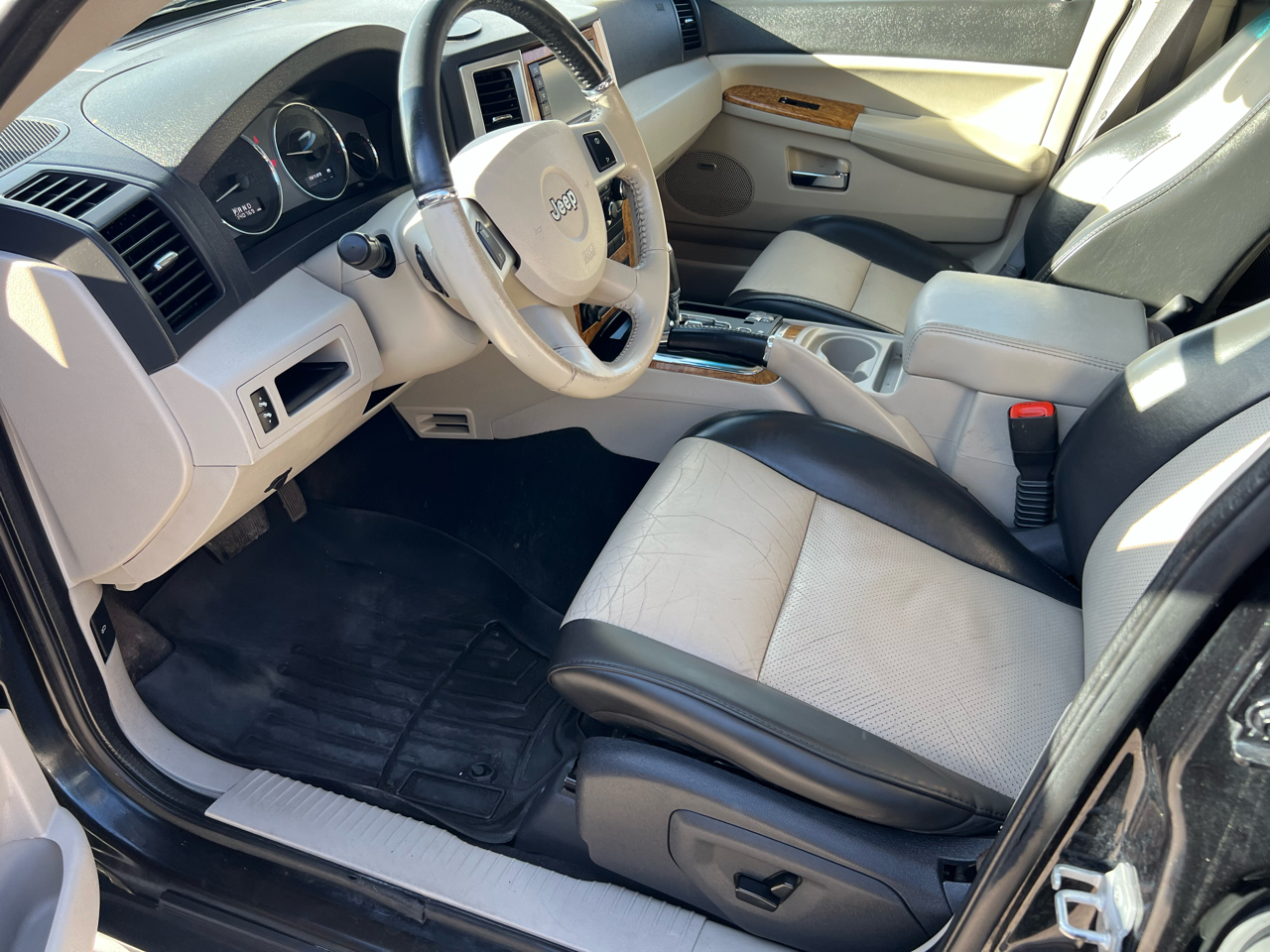 Jeep Grand Cherokee  2008