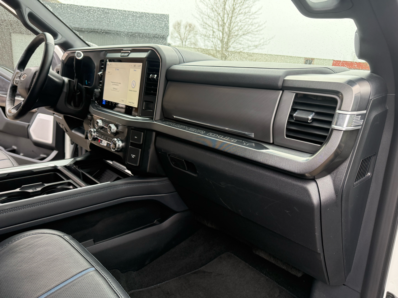 Ford Super Duty F-250 SRW  2025