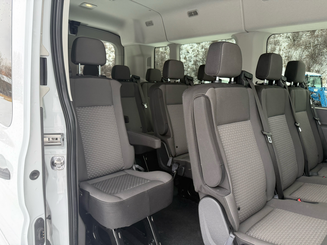 Ford Transit Passenger Wagon  2024