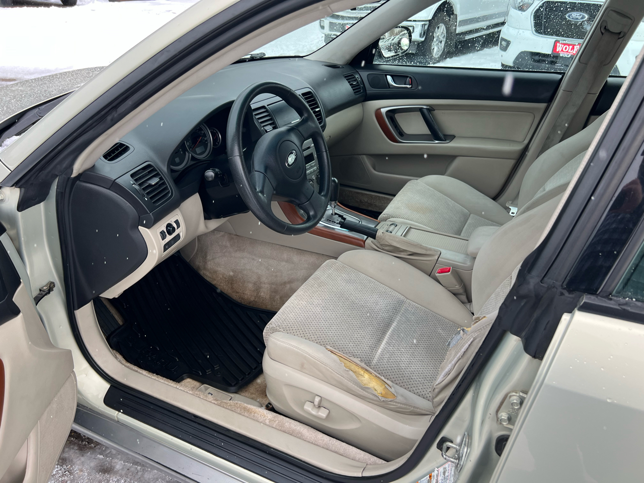 Subaru Legacy Wagon (Natl)  2005