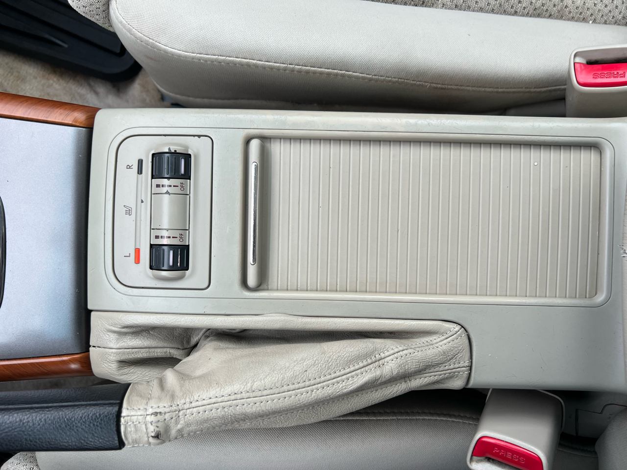 Subaru Legacy Wagon (Natl)  2005