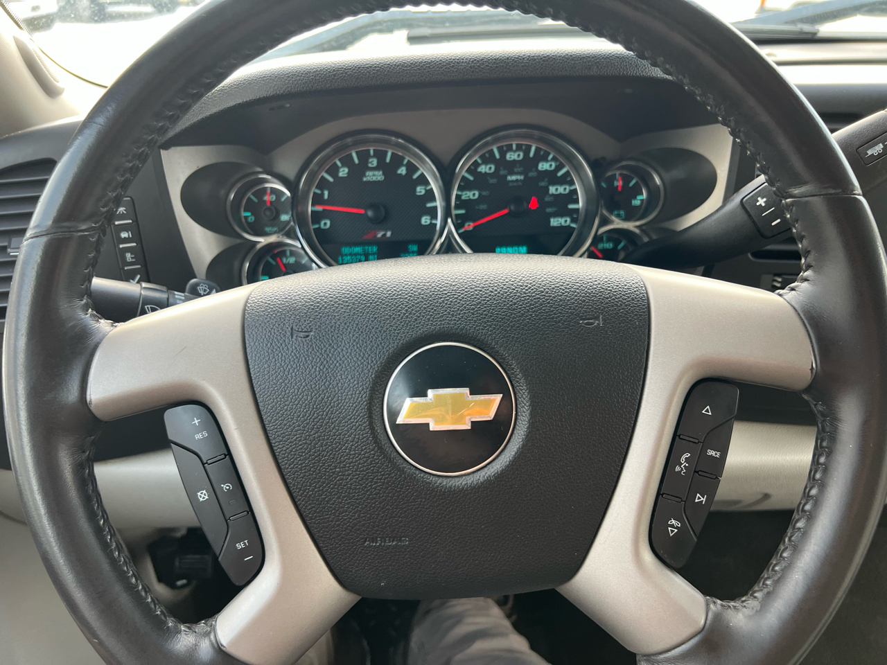 Chevrolet Silverado 1500  2011