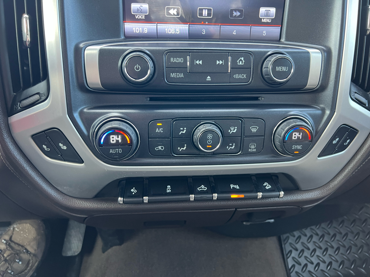 GMC Sierra 1500  2015