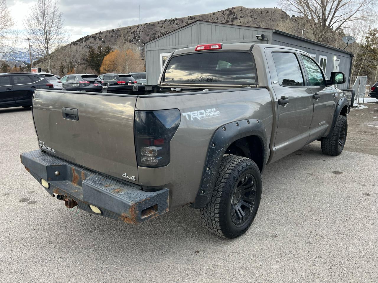 Toyota Tundra 4WD Truck  2008