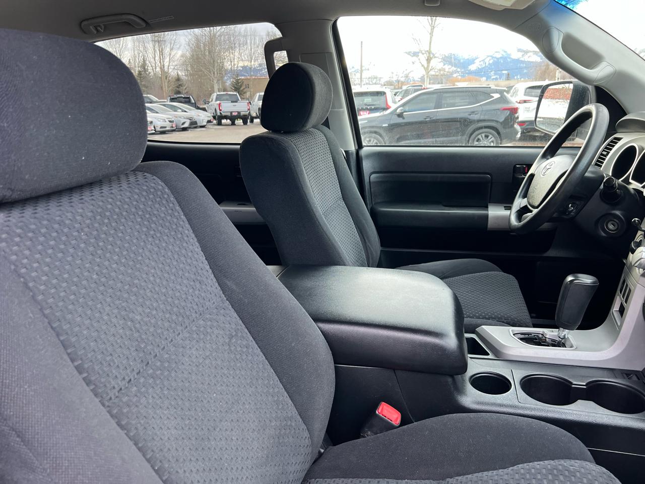 Toyota Tundra 4WD Truck  2008