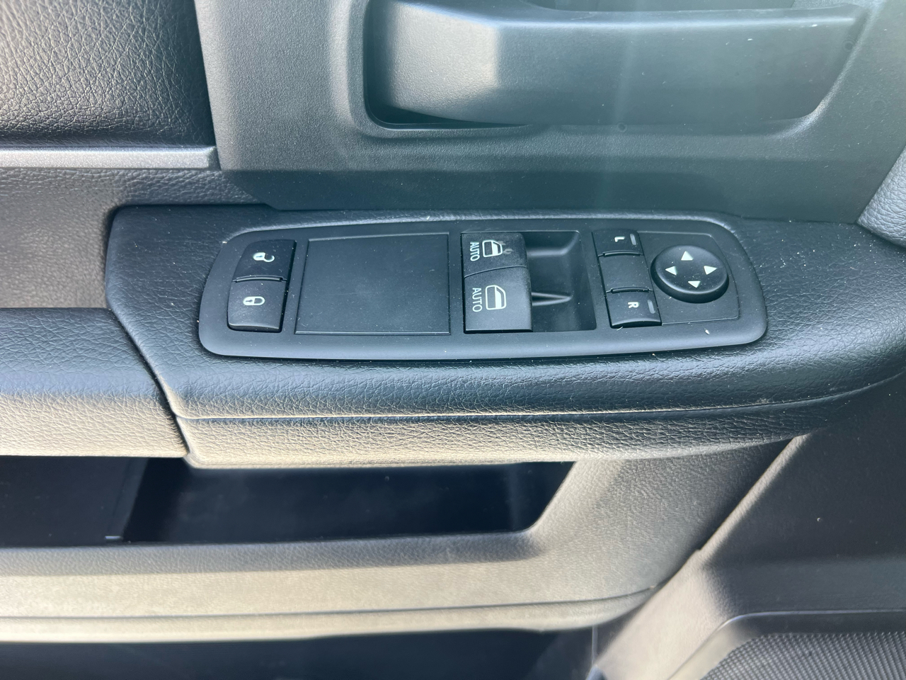 RAM 3500 Chassis Cab  2021