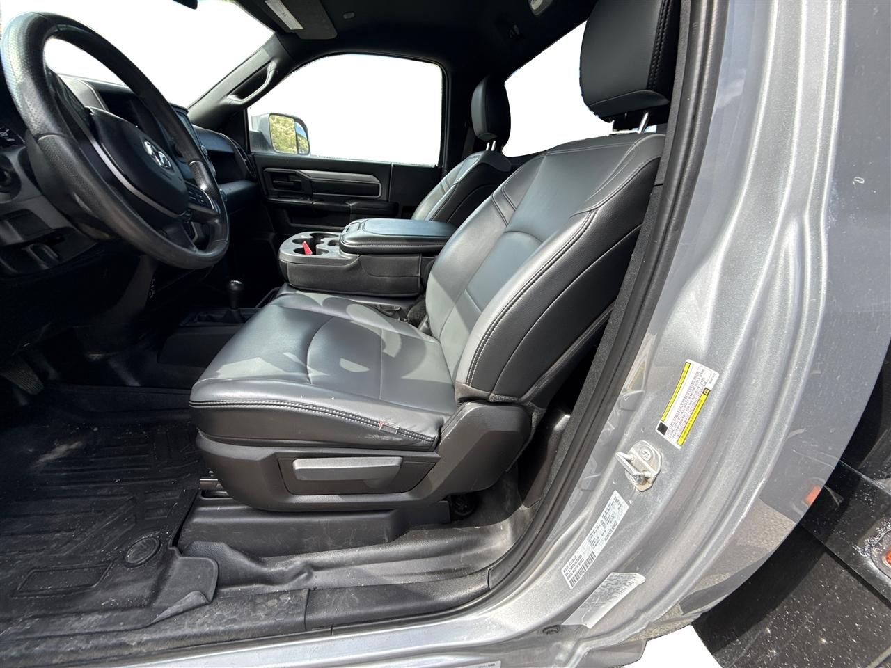 RAM 3500 Chassis Cab  2021