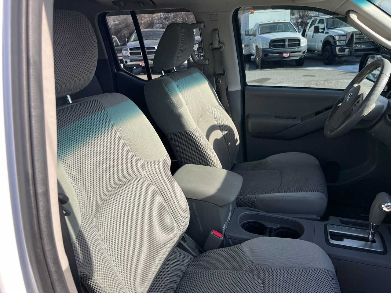 Nissan Frontier  2010