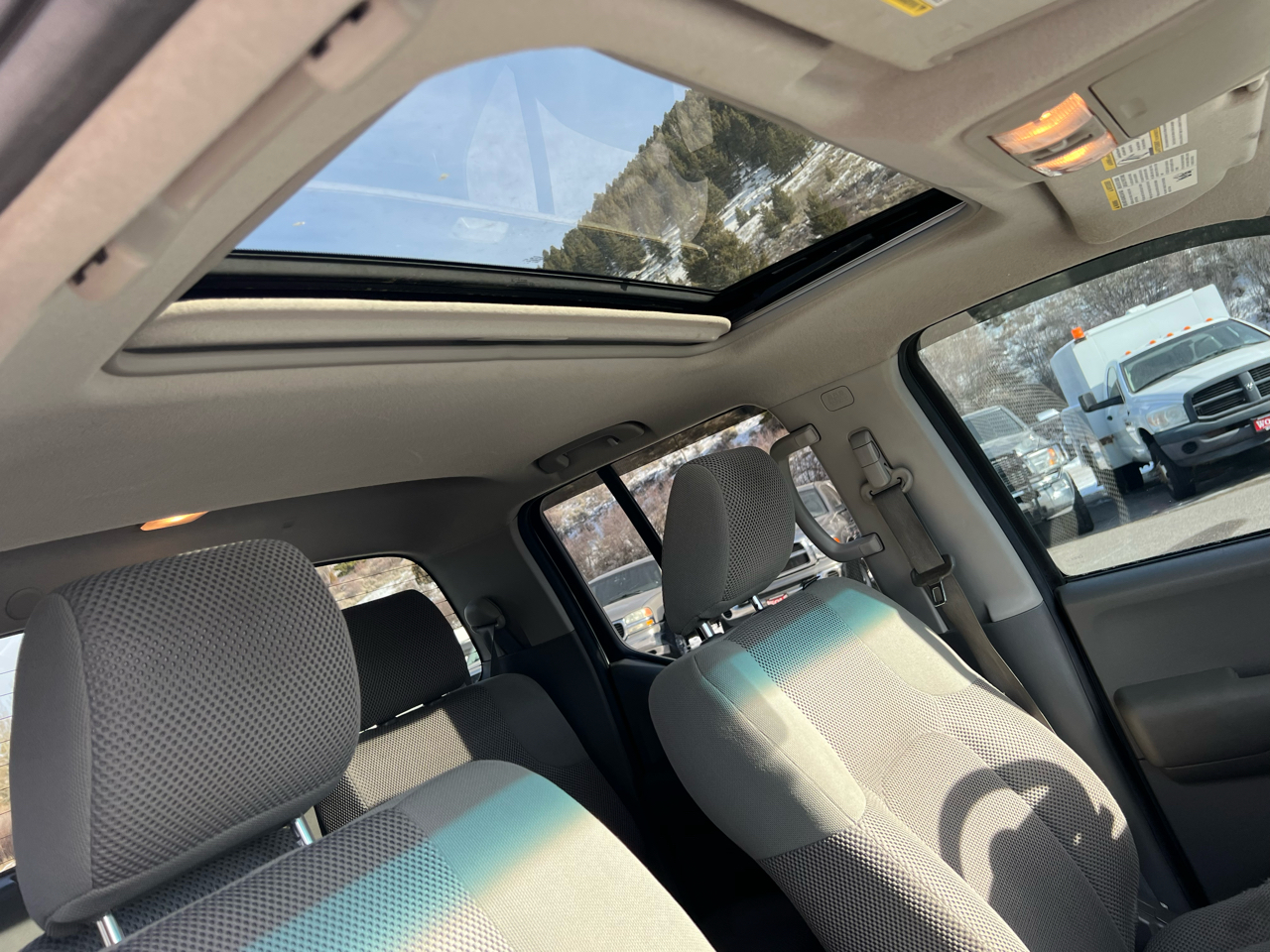 Nissan Frontier  2010