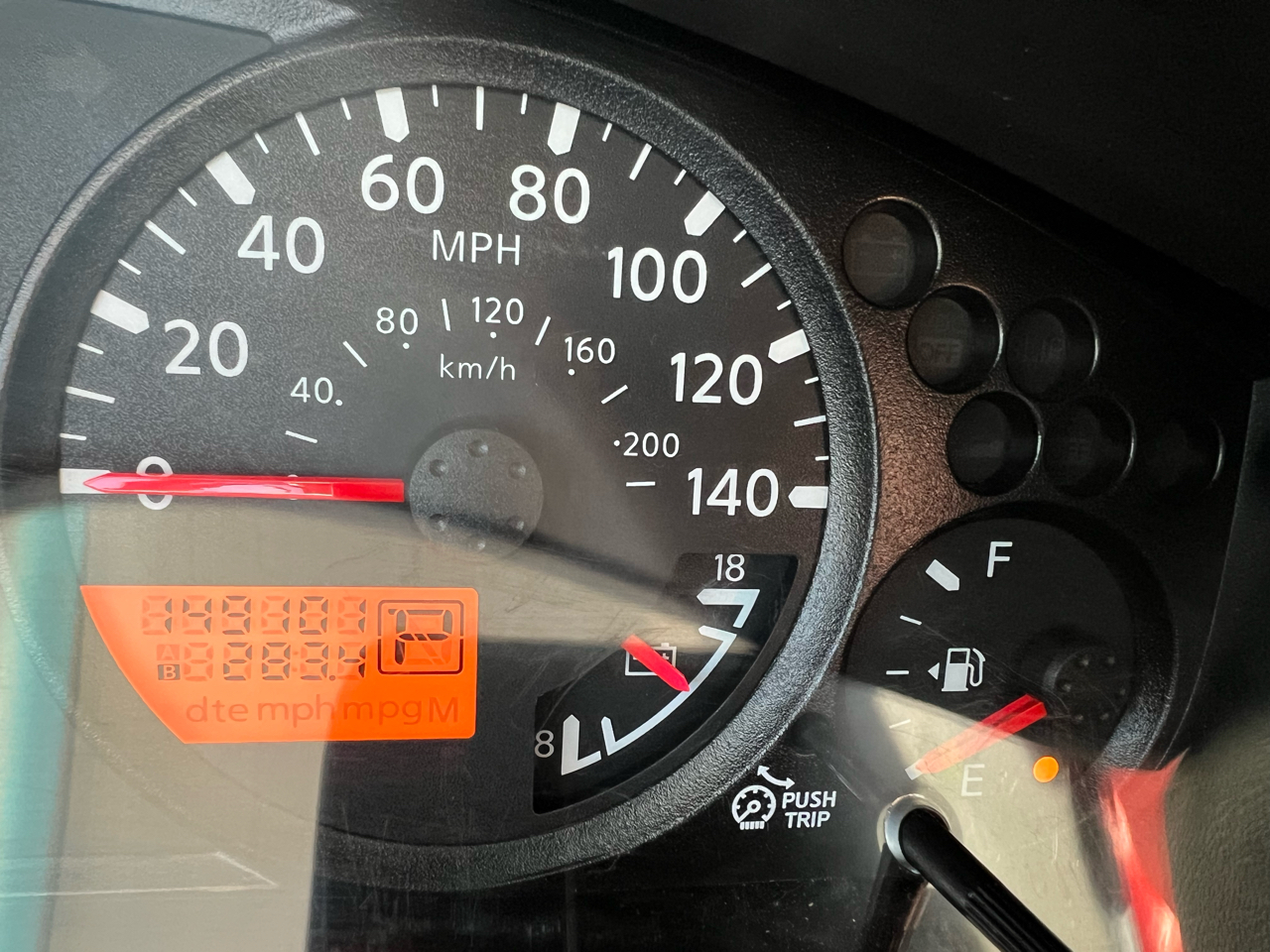 Nissan Frontier  2010