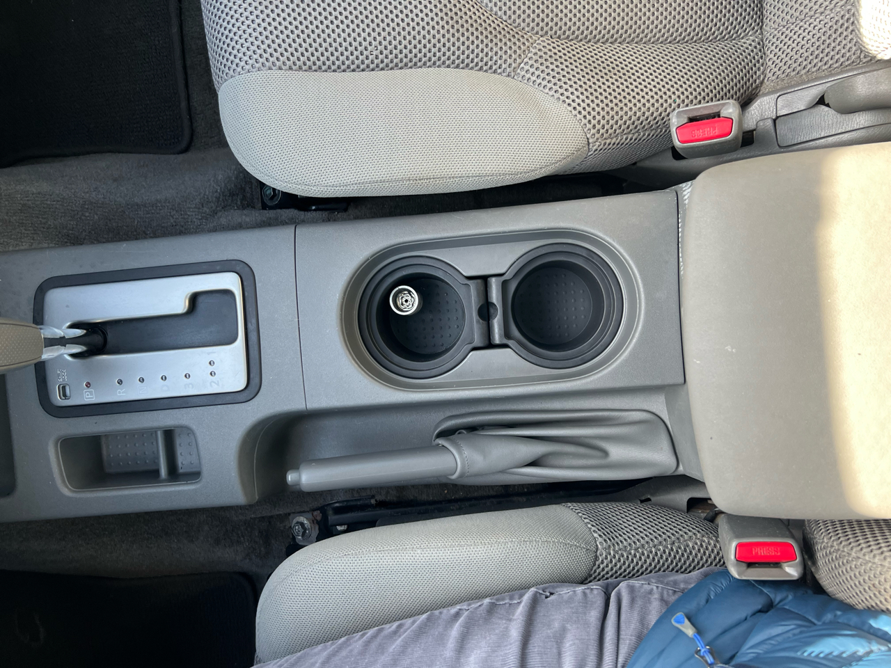 Nissan Frontier  2010