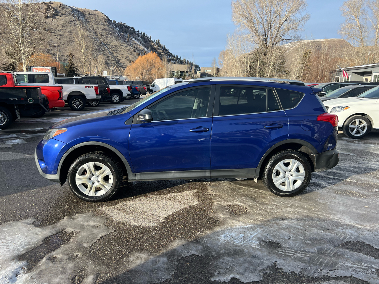 Toyota RAV4  2014