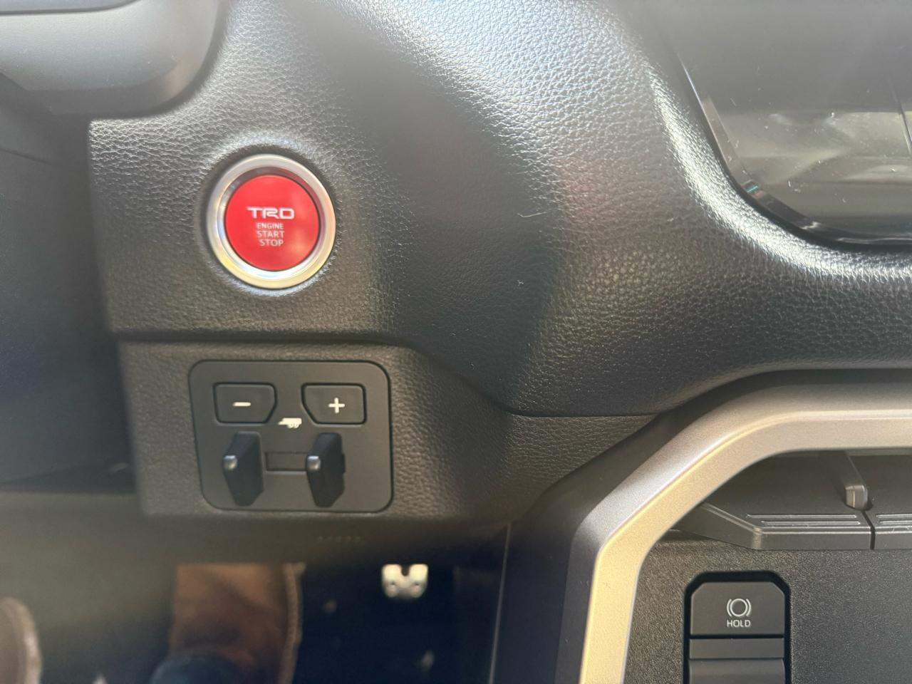 Toyota Tundra 4WD  2023