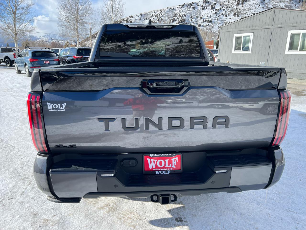 Toyota Tundra 4WD  2025